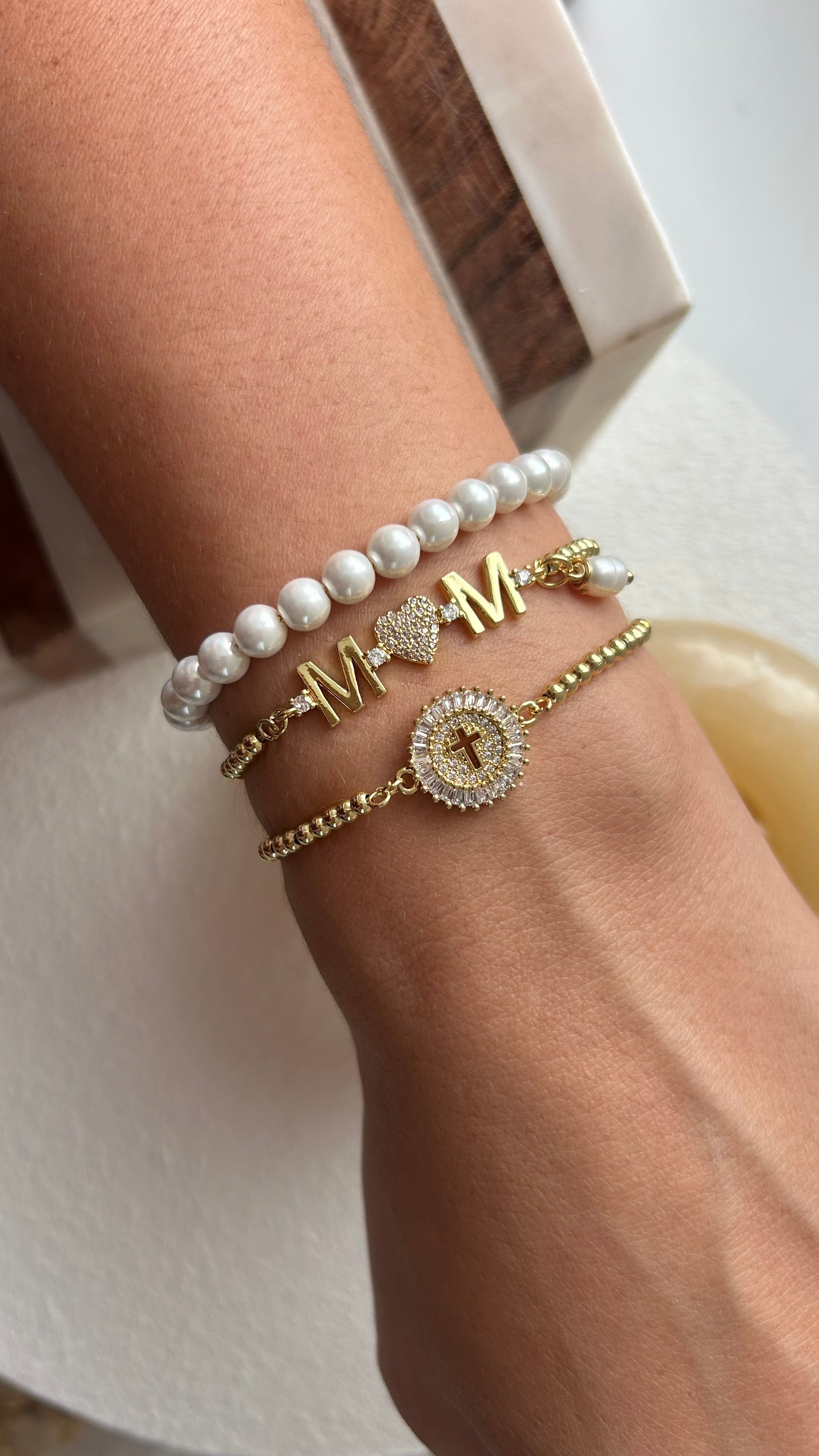 Sara Cross Bracelet